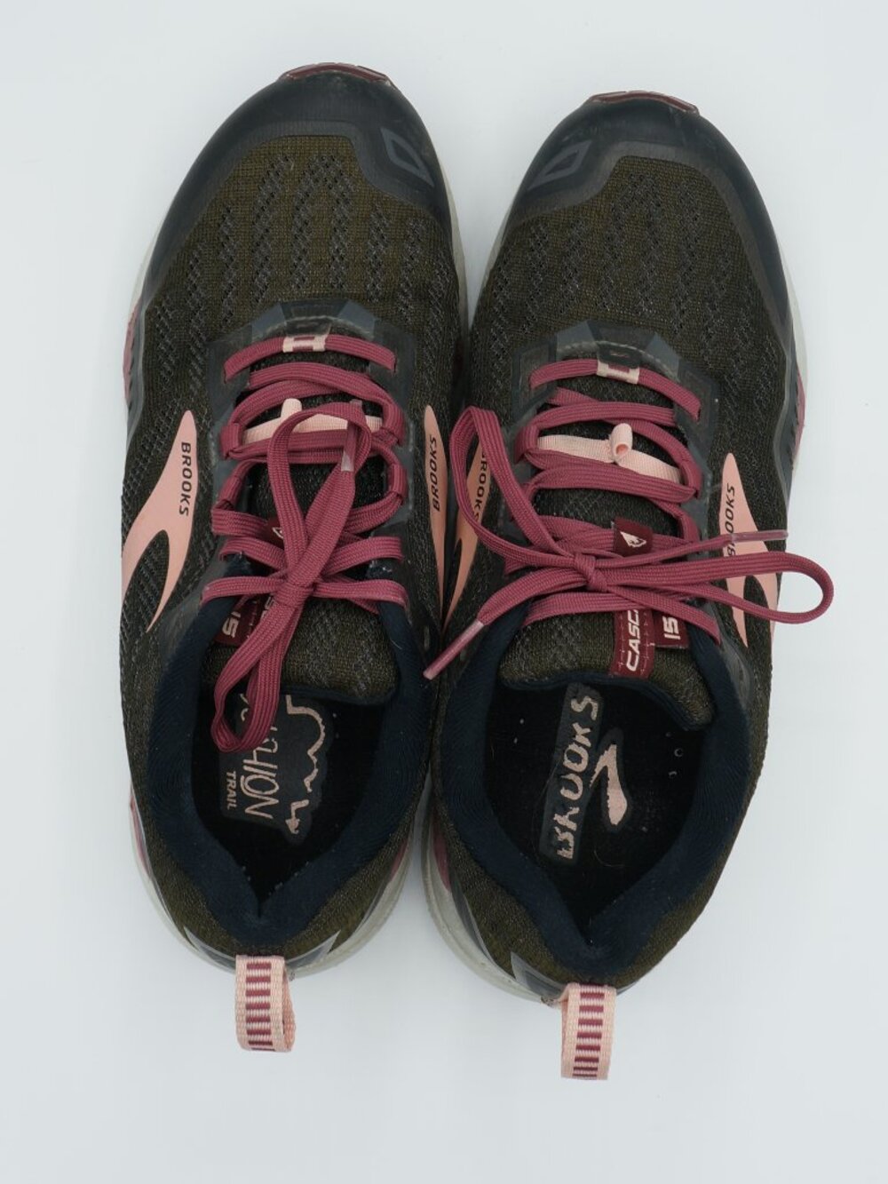 Brooks Cascadia 15 Women's Size 8.5 Olive Green Pink Trail Running Shoes - Picture 8 of 10